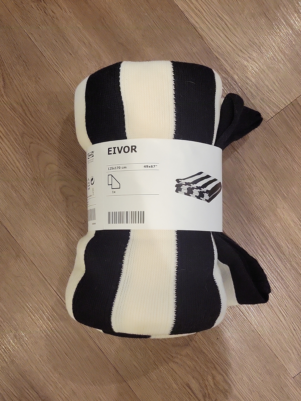 New Eivor Ikea Black & White Throw